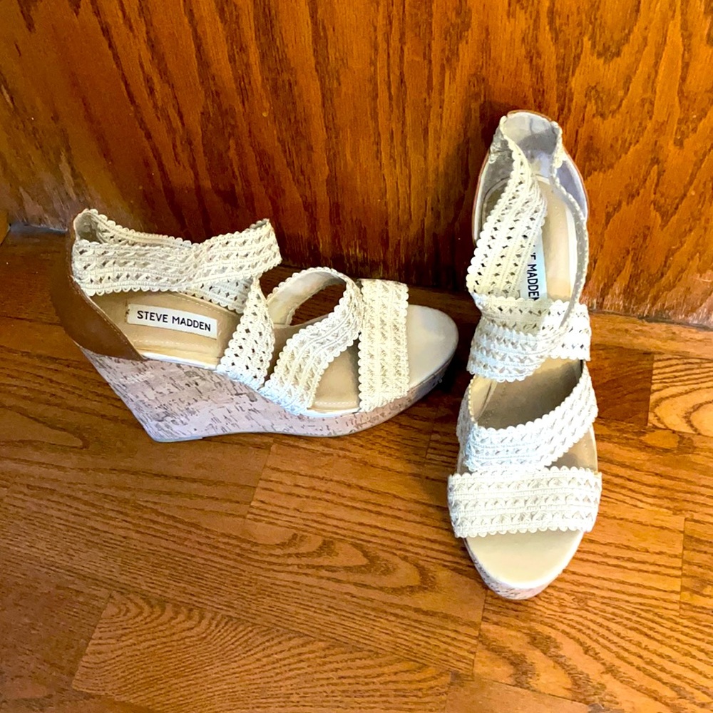Steve Madden Wedges
